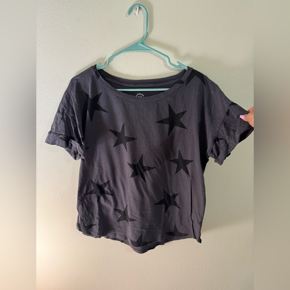 Maurices star 24/7 tshirt